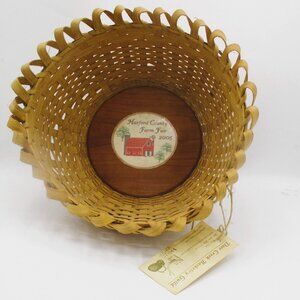 Deer Creek Basketry Guild 2005 Farm Fair Handwoven Basket With Wooden Base    16